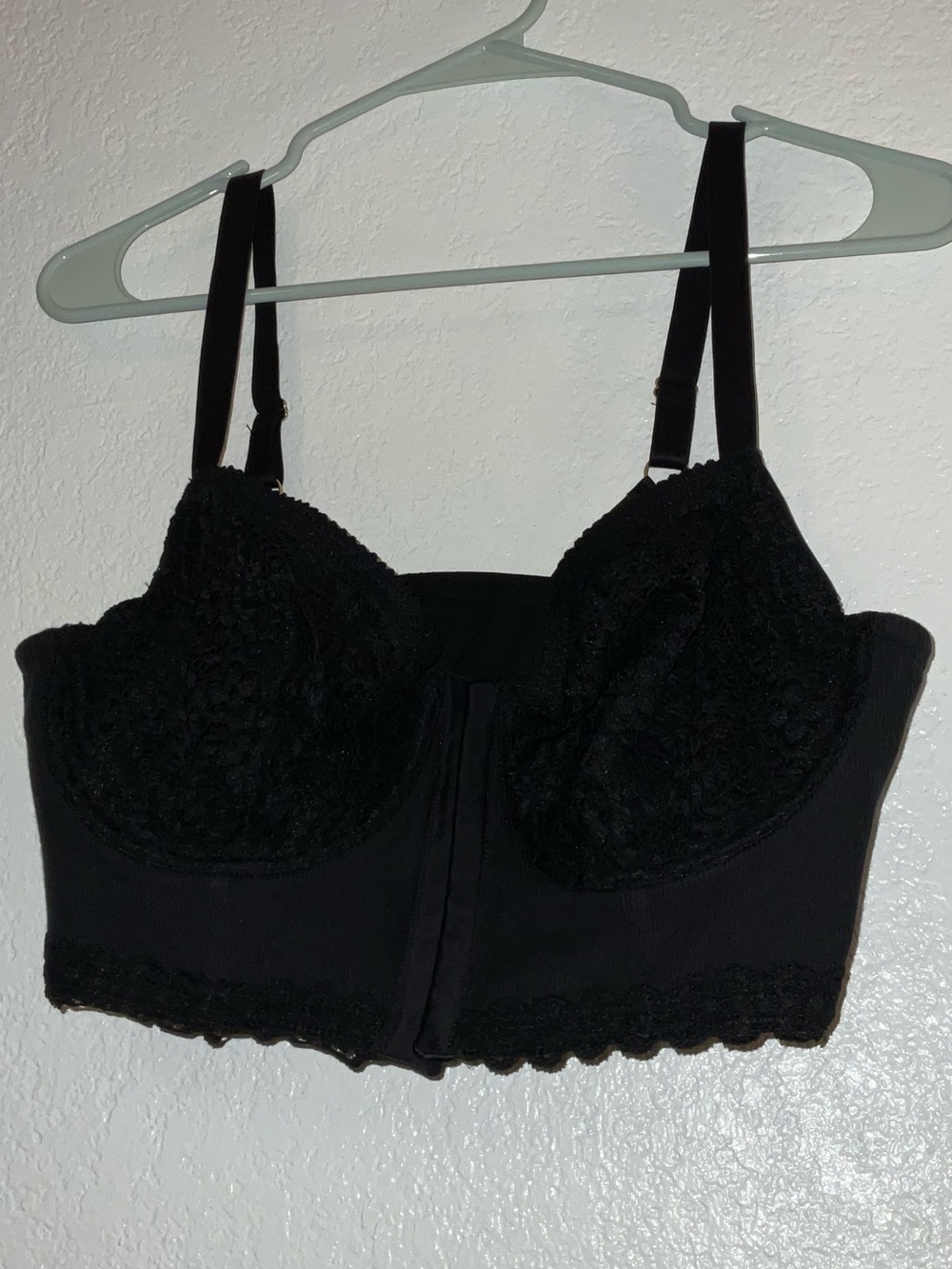 aerie black bra top with lacy detail